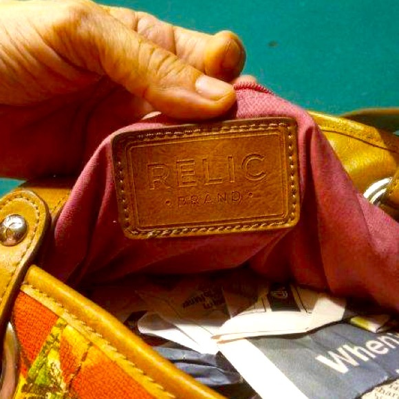 Relic by Fossil fruity canvas handbag - Picture 2 of 2